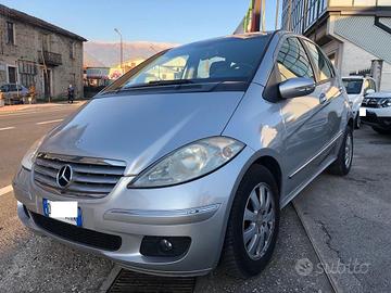 Mercedes-Benz 180 2.0 110 cv Diesel Avangarde