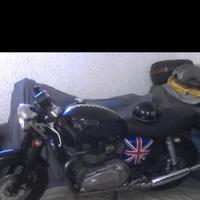 Triumph Thruxton 900 - 2004