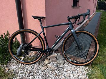 Bici Gravel Carbon Megamo West 10 2024