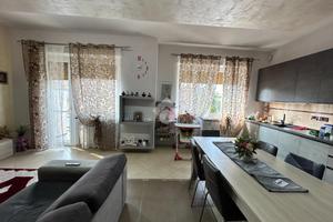 3 LOCALI A BIBIANA