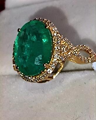 Anello in oro Smeraldo Zambia e Diamanti HRD 