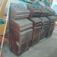 mensole antiche per sottotravi.