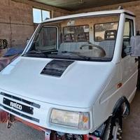 Iveco Daily 35.8 35.10 35.12 ricambi usati