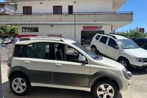 Fiat Panda CROSS 4X4 1.3 MJT