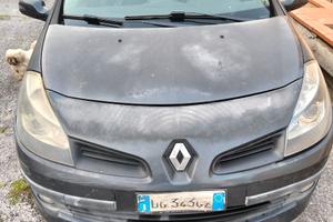 Renault clio 1.5 dci