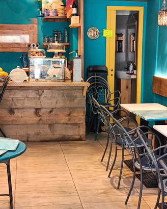 Bar bistrot a Finale Ligure