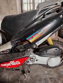 scuter Aprilia 