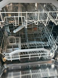 Lavastoviglie hotpoint da L60 xP60  x H 85