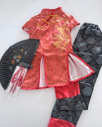 Vestito di carnevale da giapponese