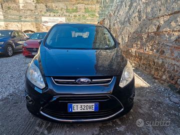 FORD C-MAX, VERSIONE TITANIUM