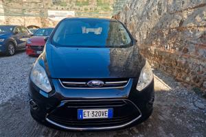 FORD C-MAX, VERSIONE TITANIUM