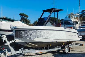 PROTAGON 20  SENZA MOTORE