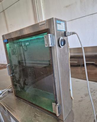 STERILIZZATORE COLTELLI INOX RAGGI UVA USATO