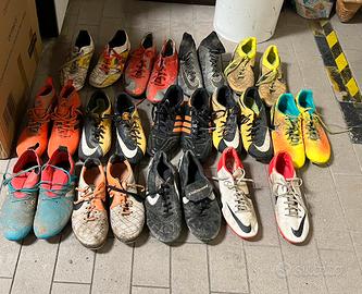 Scarpe da calcio in lotto