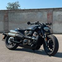 Halrey davidson Sportster 1250 S