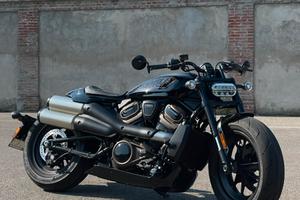 Halrey davidson Sportster 1250 S