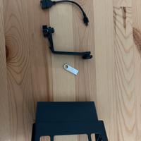 Staffa + accessori per monitor neewer fw600