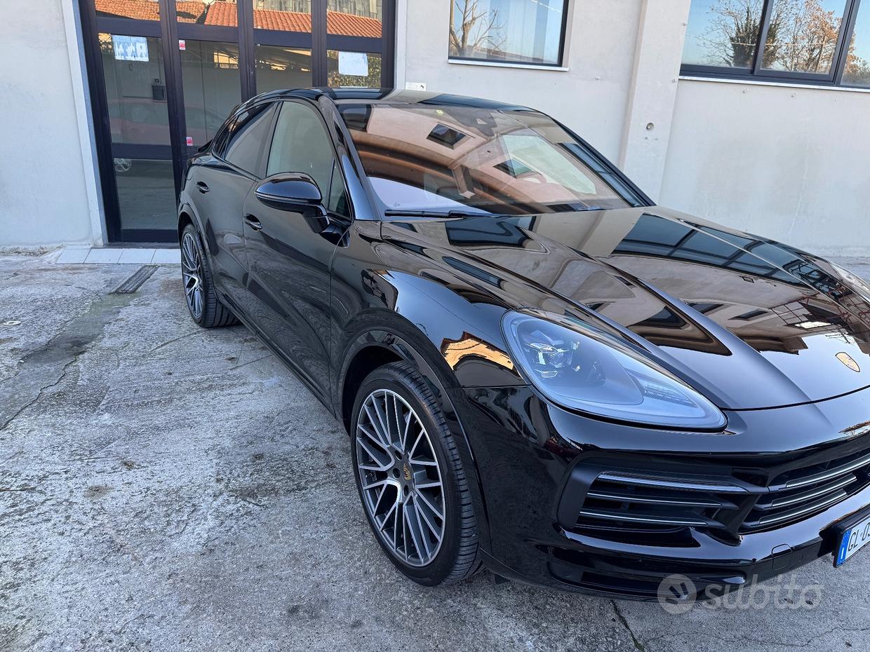 PORSCHE Cayenne 3ªs.'17-->