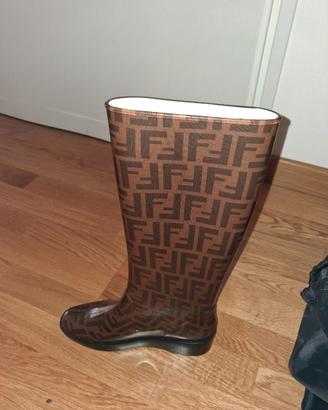 Stivali Fendi 37 