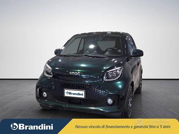 Smart fortwo eq racingreen 22kW