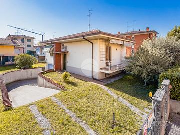 VILLA SINGOLA A SOMMACAMPAGNA