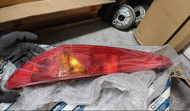 Fanale Fiat Punto Marea Regata Duna e Simca 1000