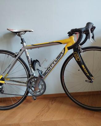 bici da corsa Scott cr1