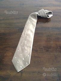 Cravatta firmata Armani