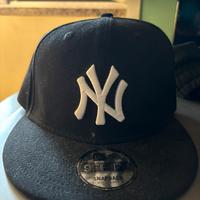 cappello new era nero