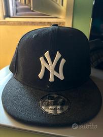cappello new era nero