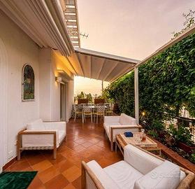 Appartamento di 100 m² con 3 locali a Capri