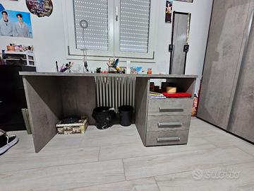 scrivania mondo convenienza 