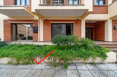 Locale Commerciale Via Roma