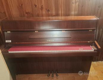 Pianoforte Yamaha -Produzione giapponese Hamamatsu