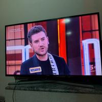 Samsung Smart tv 40’’ 4k ULTRA HD