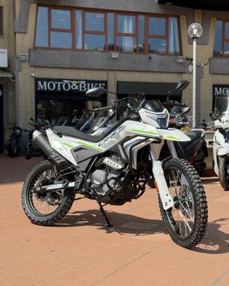 CFMOTO Dual 250