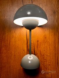 Lampada Flower pot VP9 - Verner Panton originale