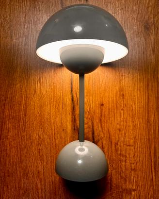 Lampada Flower pot VP9 - Verner Panton originale