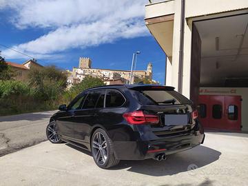 BMW 320d xDrive Touring M Sport
