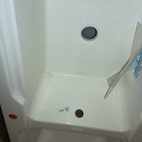 lavandino in vetro resina con doppia vaschetta 