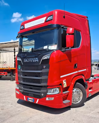 Scania 530 S V8
