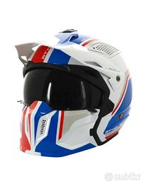 Casco MT Helmets streetfighter L