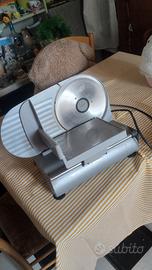 Affettatrice elettrica 