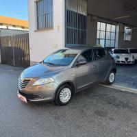 Lancia Ypsilon 1.2 69 CV 5 porte Gold