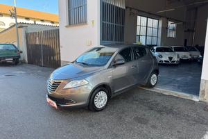 Lancia Ypsilon 1.2 69 CV 5 porte Gold