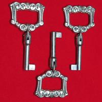 3 Chiavi in ottone antiche primo novecento