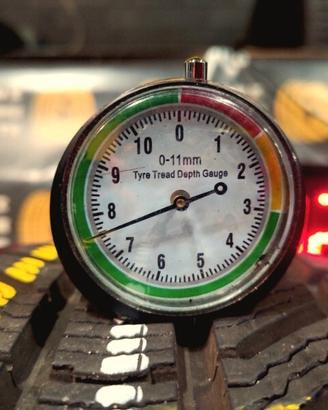 SPED.GRATIS- 4 GOMME 235 60 18 AL 99% DOT23