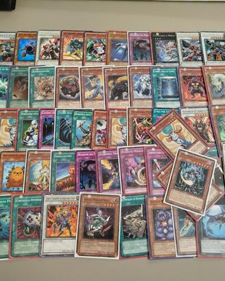 lotto carte Yu-Gi-Oh yugi konami magia mostri