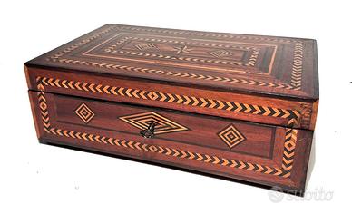 CASSETTINA  antica in legno decorata