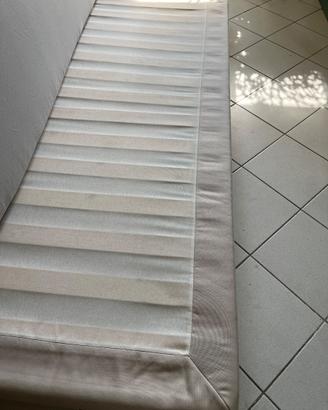 Letto ad una piazza con doghe e materasso